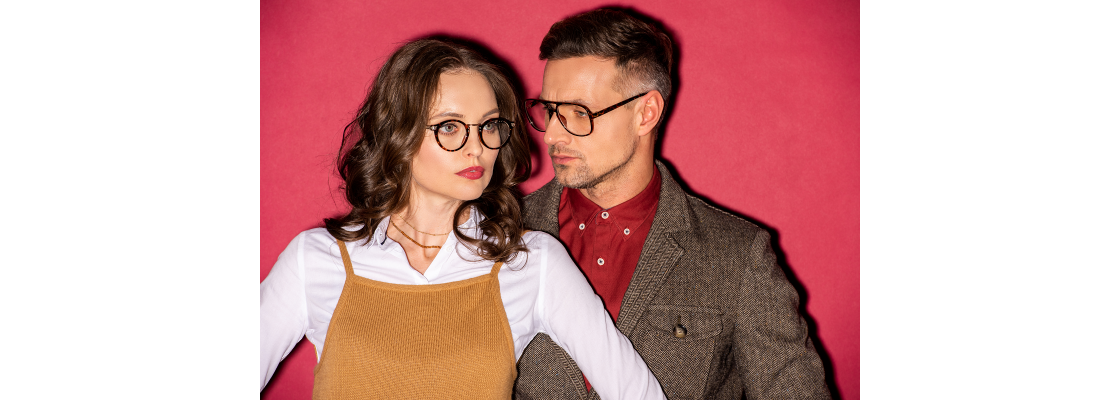 https://www.funkyreaders.co.uk/image/cache/catalog/INY%202024/discerning-beautiful-fashionable-couple-in-glasses-2024-11-15-17-10-59-utc-1120x400.png