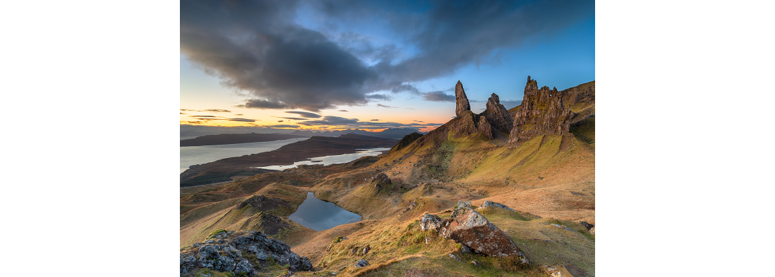 https://www.funkyreaders.co.uk/image/cache/catalog/a%20Licensed%20images/dawn-at-the-old-man-of-storr-2024-10-14-16-00-34-utc-1120x400.png